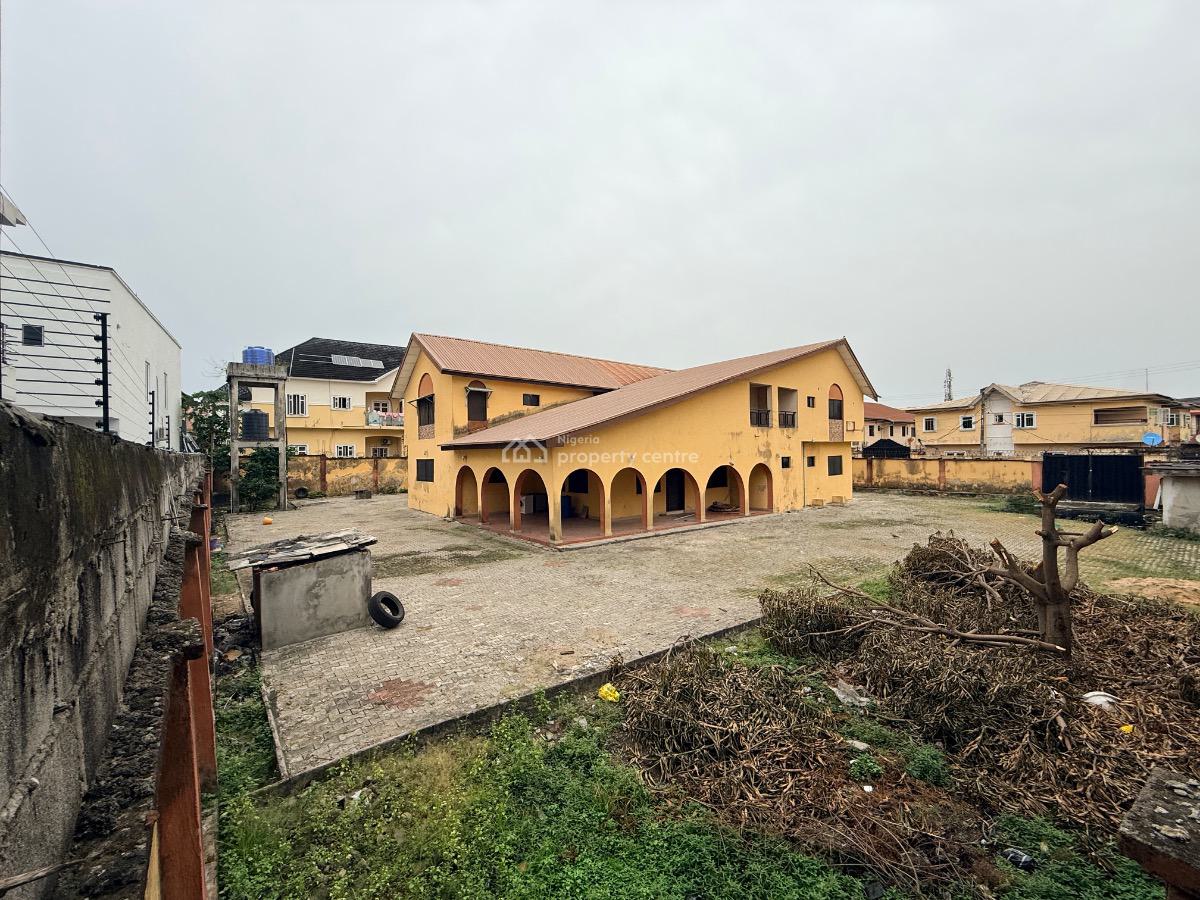 Developers Delight -- Prime 1,000sqm Redevelopment Opportunity, Thomas Estate, Ajah, Lagos, Detached Duplex for Sale