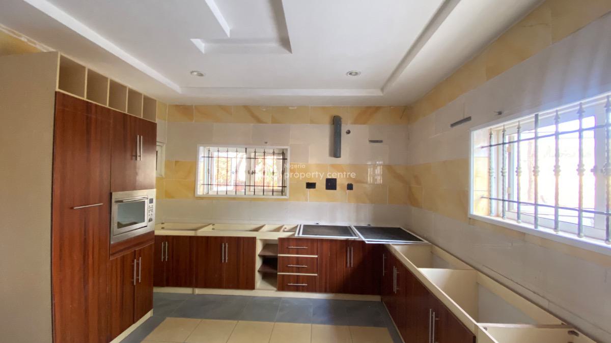 6-bedroom Terrace Duplex + 2-bedroom Basement + 2bq + Swimming Pool, Asokoro District, Abuja, House for Sale