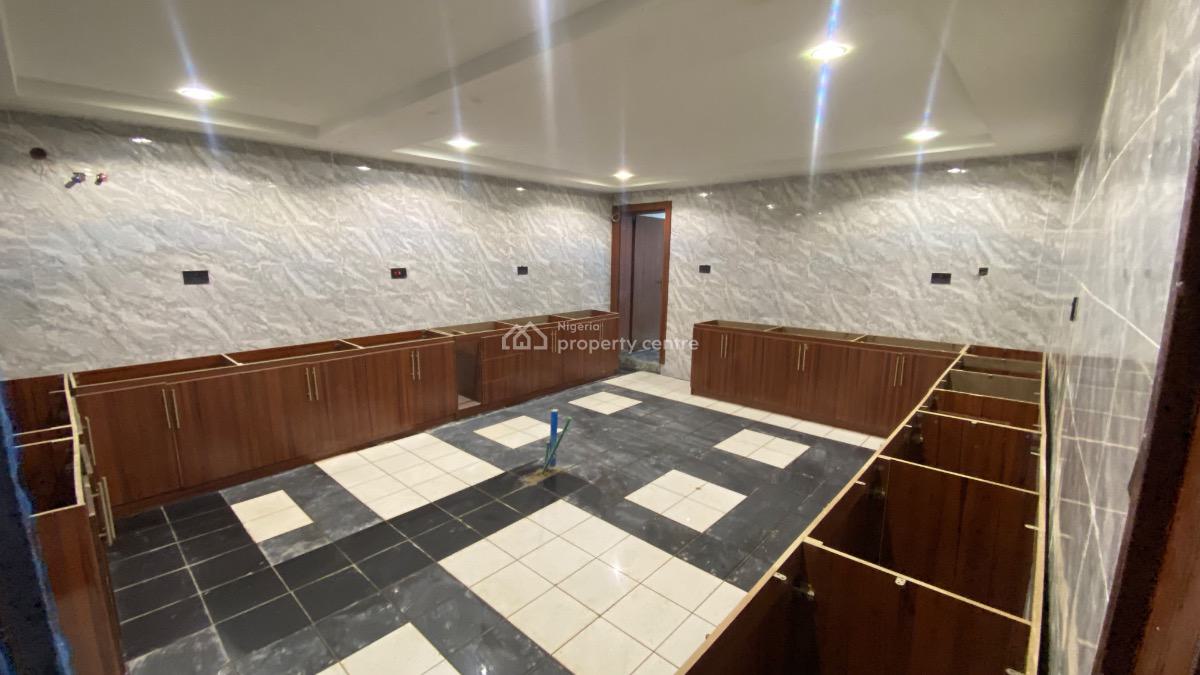 6-bedroom Terrace Duplex + 2-bedroom Basement + 2bq + Swimming Pool, Asokoro District, Abuja, House for Sale
