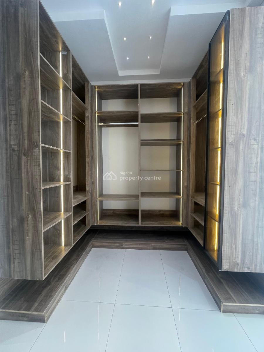 Beautiful 5 Bedroom Fully Detached Duplex with a Bq and a Garden, Chevron, Lekki, Lagos, Detached Duplex for Sale