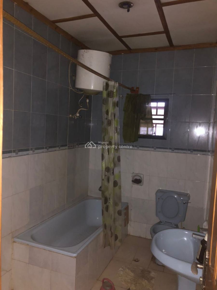 5 Bedroom Duplex with Bq, Gra Phase 2, Magodo, Lagos, Terraced Duplex for Rent