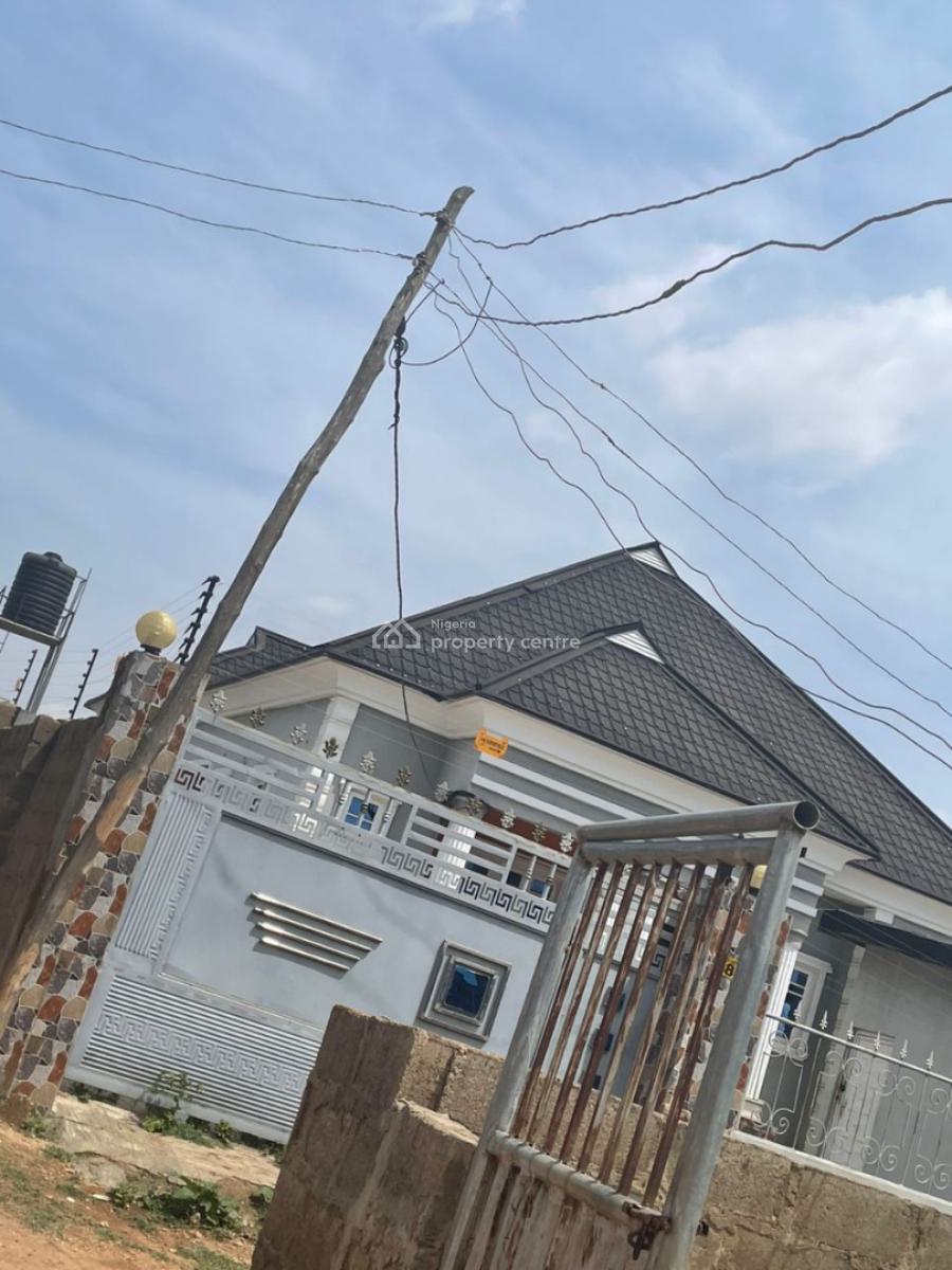 Luxury 4 Bedroom Bungalow, Ayekale Area, Osogbo, Osun, Detached Bungalow for Sale