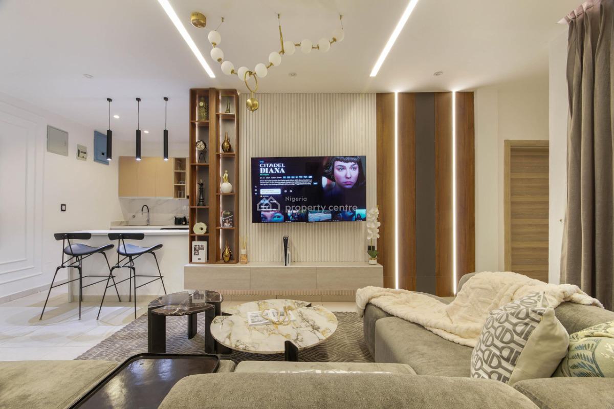 Luxury 2 Bedroom Apartment with Housekeeping and Gym, City View and Ensuite Rooms, Lekki, Lagos, Flat / Apartment Short Let