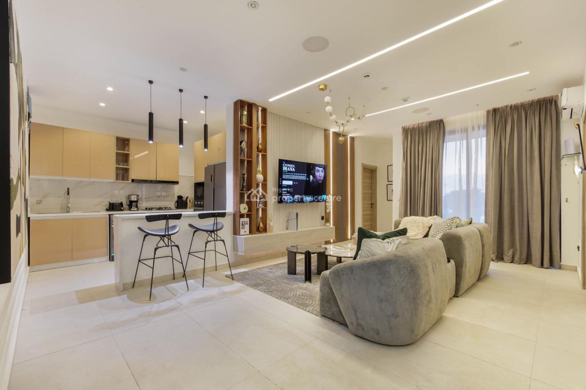 Luxury 2 Bedroom Apartment with Housekeeping and Gym, City View and Ensuite Rooms, Lekki, Lagos, Flat / Apartment Short Let