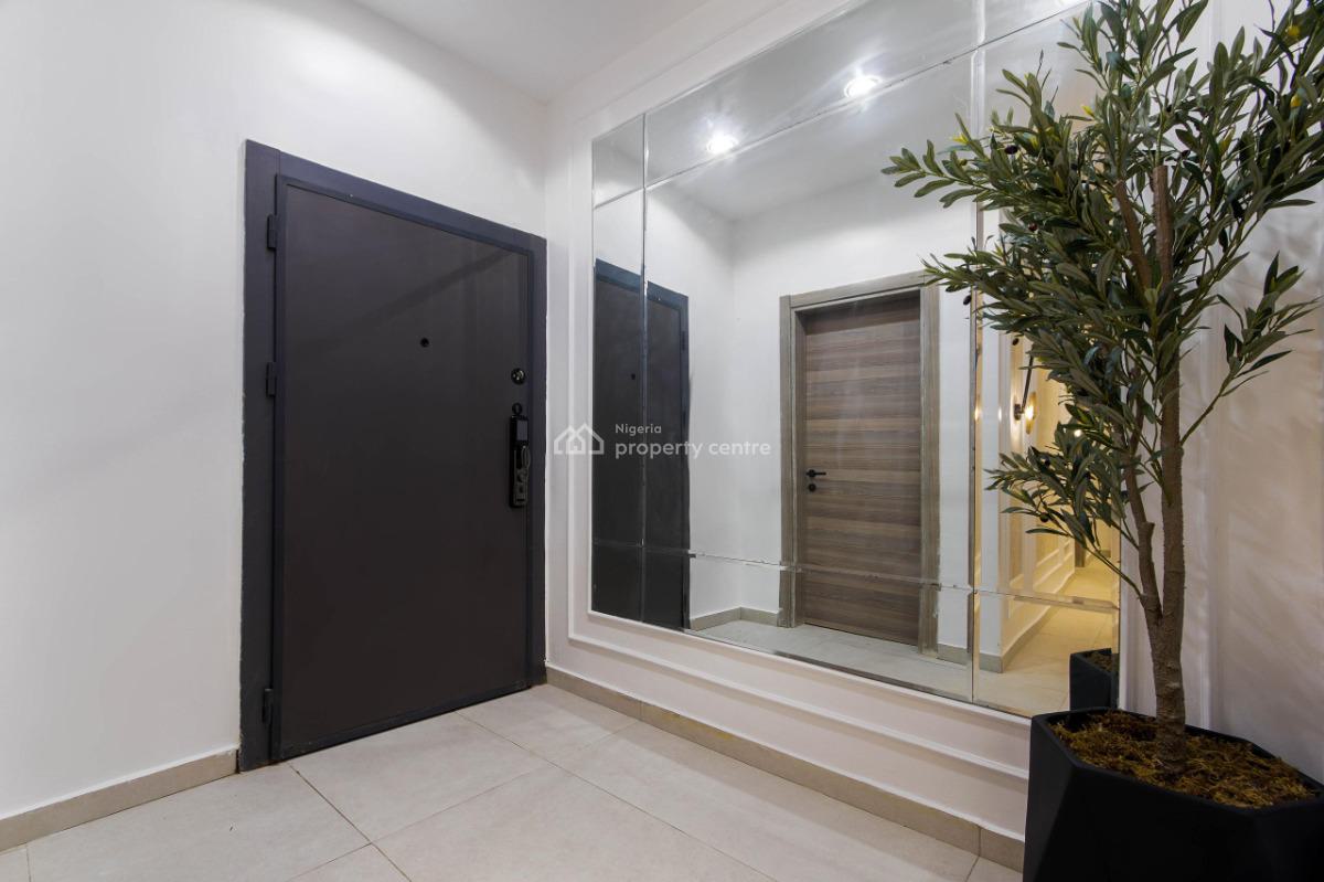 Luxury 2 Bedroom Apartment with Housekeeping and Gym, City View and Ensuite Rooms, Lekki, Lagos, Flat / Apartment Short Let