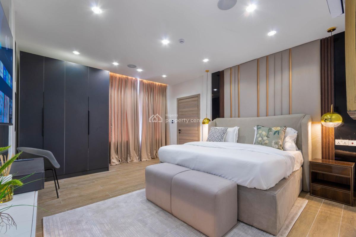 Luxury 2 Bedroom Apartment with Housekeeping and Gym, City View and Ensuite Rooms, Lekki, Lagos, Flat / Apartment Short Let