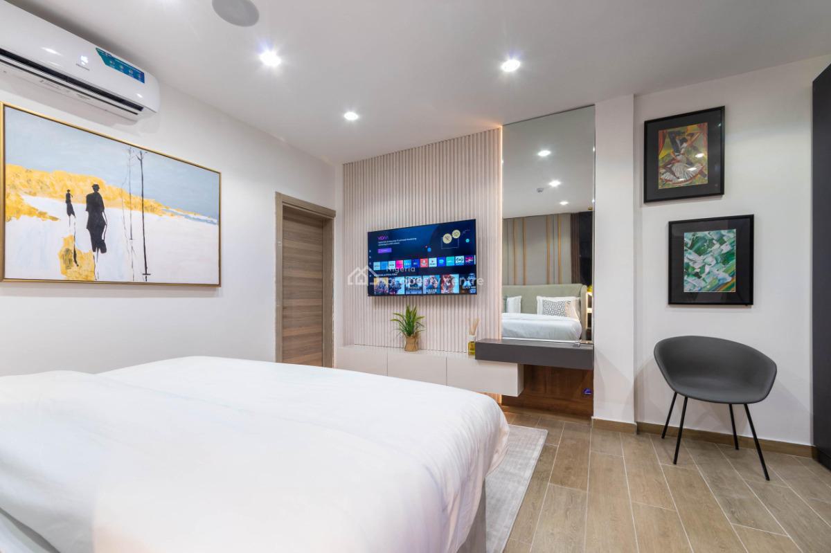 Luxury 2 Bedroom Apartment with Housekeeping and Gym, City View and Ensuite Rooms, Lekki, Lagos, Flat / Apartment Short Let