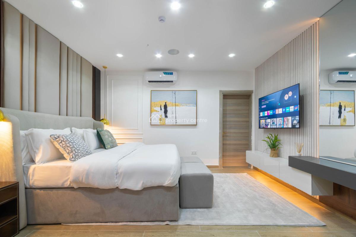 Luxury 2 Bedroom Apartment with Housekeeping and Gym, City View and Ensuite Rooms, Lekki, Lagos, Flat / Apartment Short Let