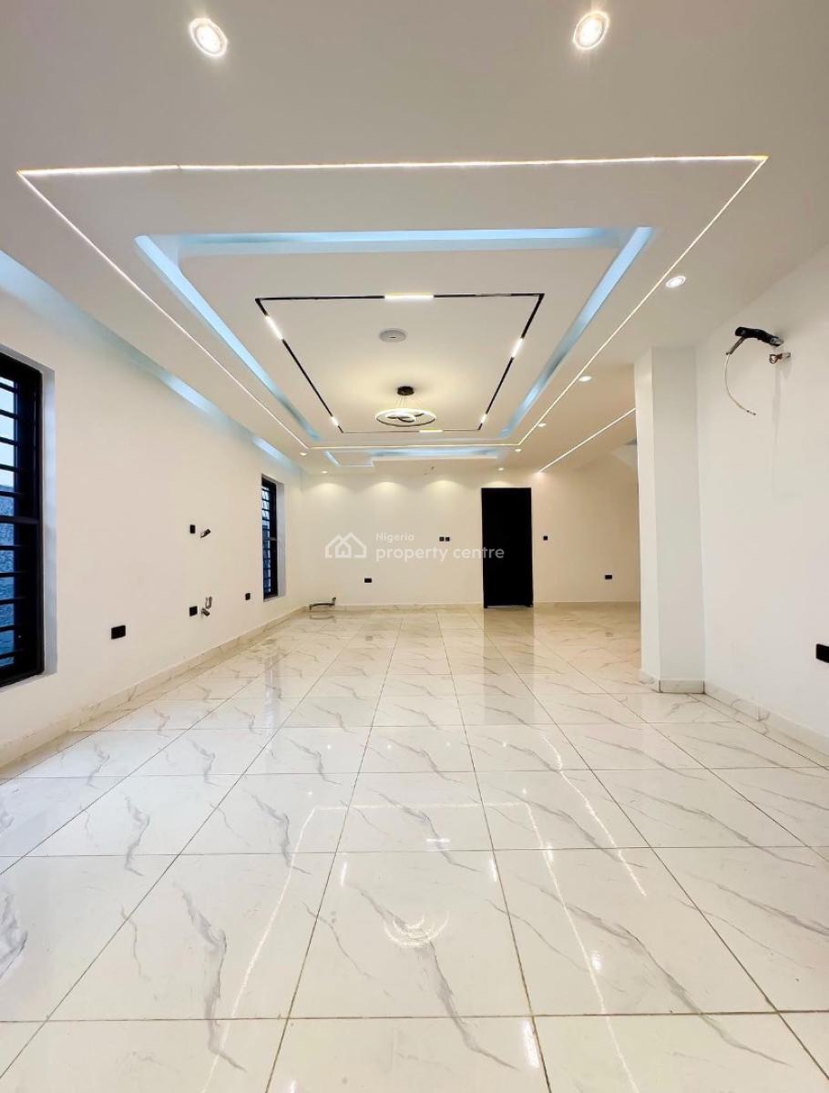 Contemporary Designed 5 Bedroom Fully Detached Penthouse, Sangotedo, Ajah, Lagos, Detached Duplex for Sale