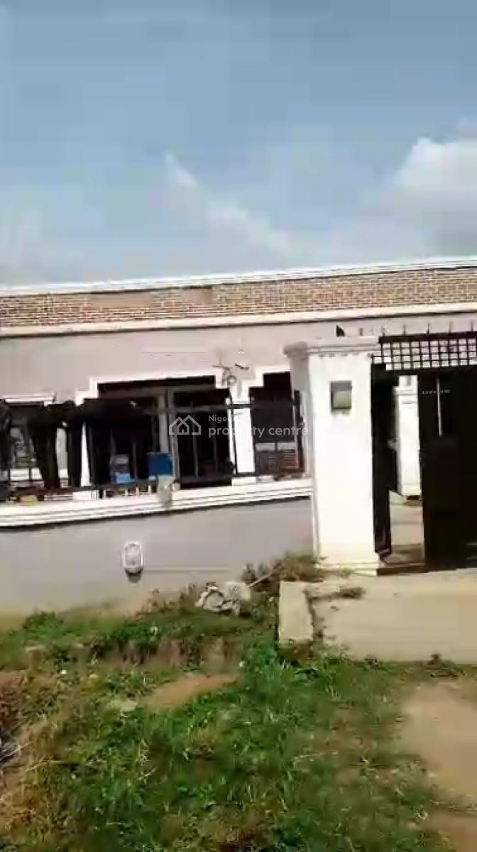 Newly Built 2 Bedroom Flat, 1 Room Selfcon and 1 Room and Palor Self, Owode Ilesa Garage, Osogbo, Osun, Block of Flats for Sale