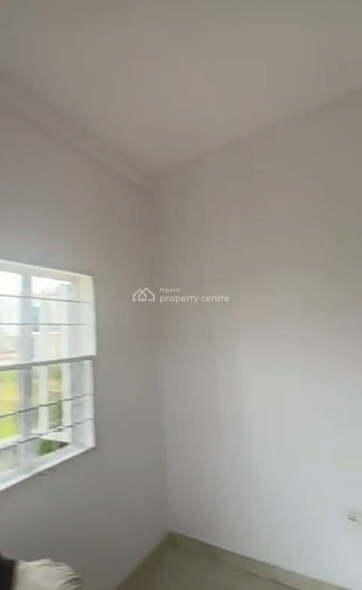 Spacious Room Bq  at Orchid { Video}, After Round About Orchid Road, Lekki, Lagos, Self Contain (single Rooms) for Rent