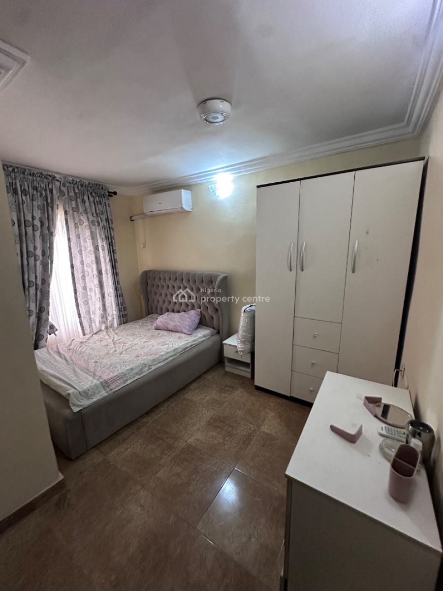 Spacious Furnished Apartment Upstairs, Whitesand Beach Estate, Ologolo, Lekki, Lagos, Flat / Apartment for Rent