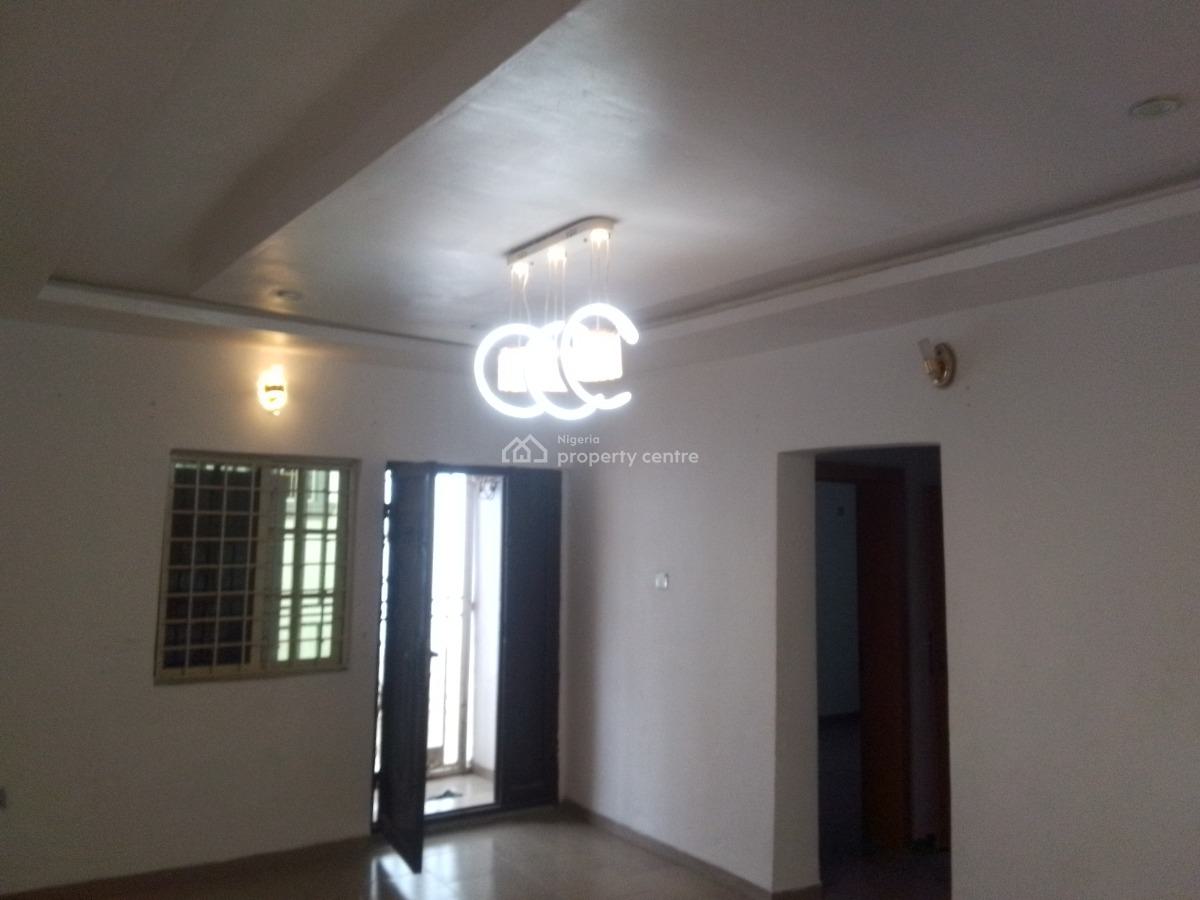 Spacious Luxury 3 Bedroom Flat with Excellent Features, Muniru Estate, Ogombo, Ajah, Lagos, Flat / Apartment for Rent