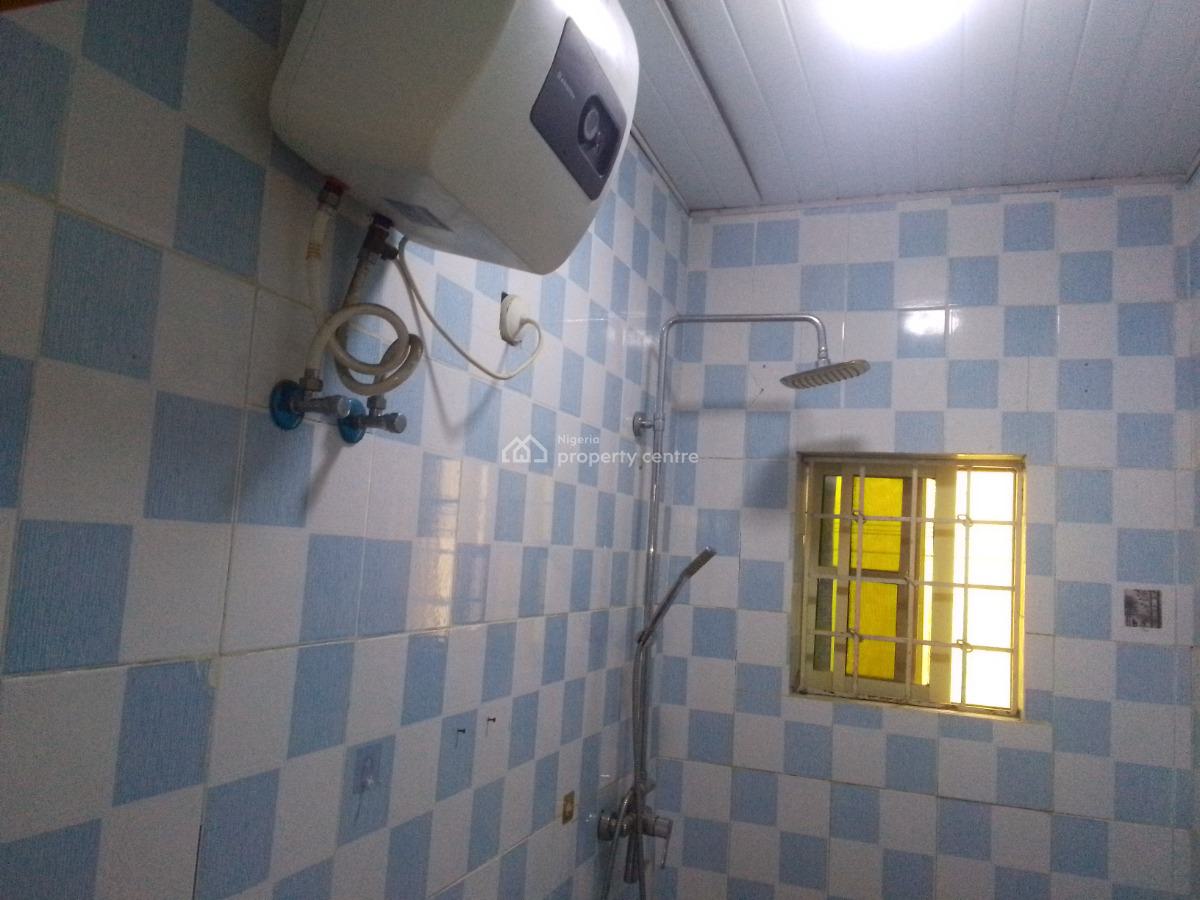 Spacious Luxury 3 Bedroom Flat with Excellent Features, Muniru Estate, Ogombo, Ajah, Lagos, Flat / Apartment for Rent