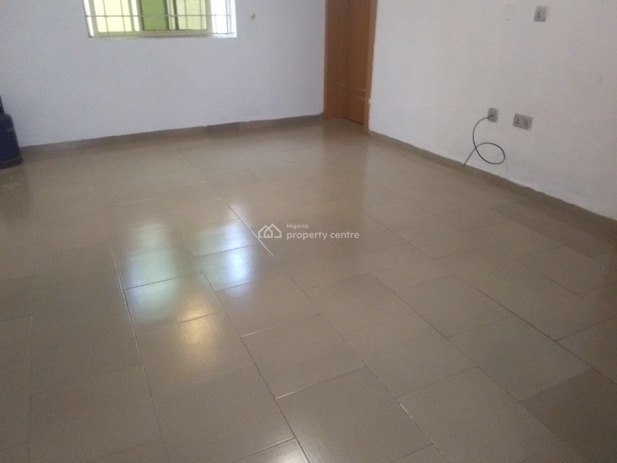 Spacious Luxury 3 Bedroom Flat with Excellent Features, Muniru Estate, Ogombo, Ajah, Lagos, Flat / Apartment for Rent