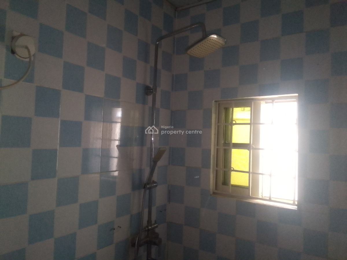 Spacious Luxury 3 Bedroom Flat with Excellent Features, Muniru Estate, Ogombo, Ajah, Lagos, Flat / Apartment for Rent