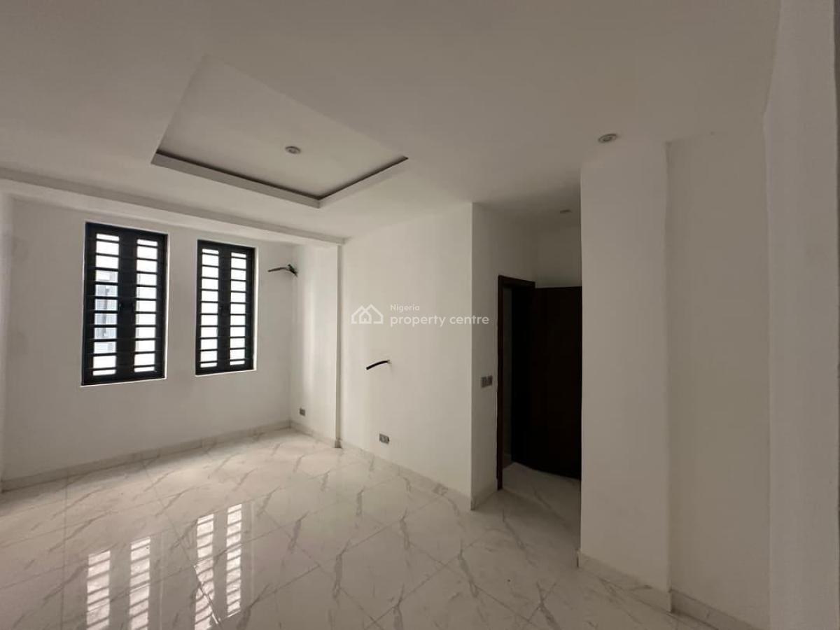 2 Bedroom Apartment in Lekki, Ikate, Lekki, Lagos, Flat / Apartment for Sale