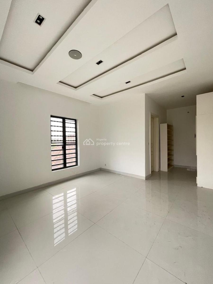 Hurry! 5bedroom Detached Duplex on Over 800sqm of Land, Within The Prestigious Royal Gardens Estate, Ajah, Lekki, Lagos, Detached Duplex for Sale