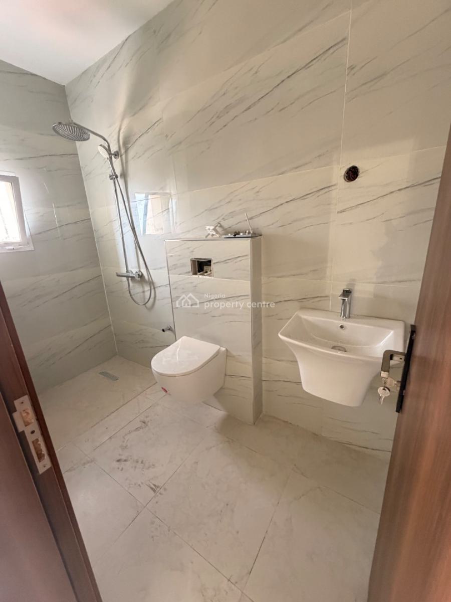 2 Bedroom Flat with Bq, Victoria Island (vi), Lagos, Flat / Apartment for Sale