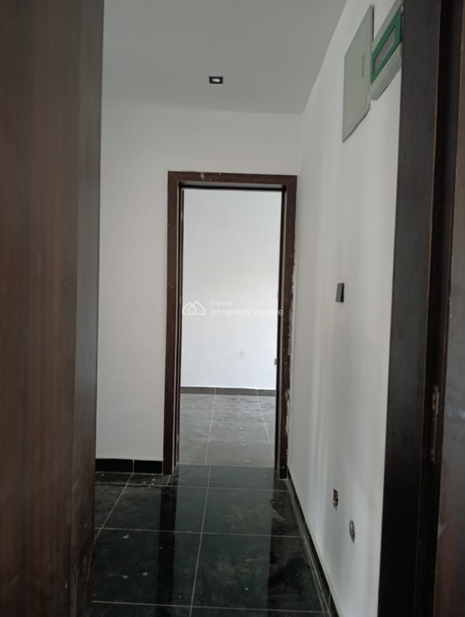 2 Bedroom Luxury Apartment, Iyanu Court Off Allen Avenue, Allen, Ikeja, Lagos, Flat / Apartment for Sale