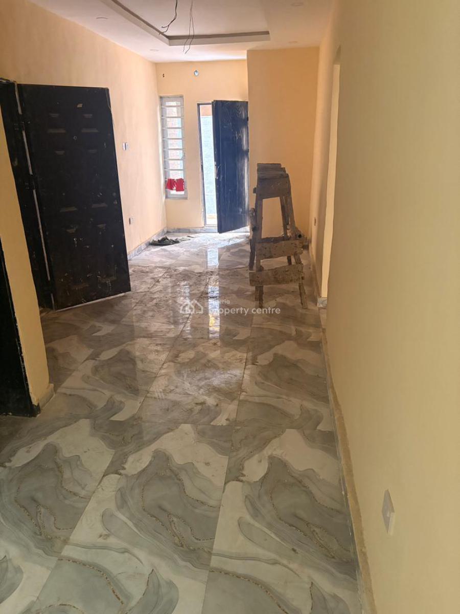 2bedroom in a Serene Environment, Alagomeji Yaba Lagos, Alagomeji, Yaba, Lagos, Flat / Apartment for Rent