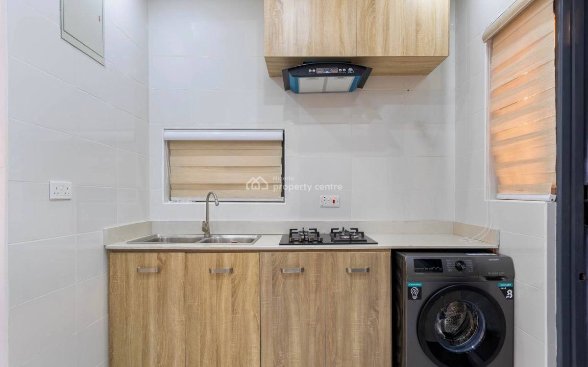 Apartment 2 Bedroom Apartment in The Heart of Ikate, Elegushi Road, Ikate Elegushi, Lekki, Lagos, Flat / Apartment Short Let