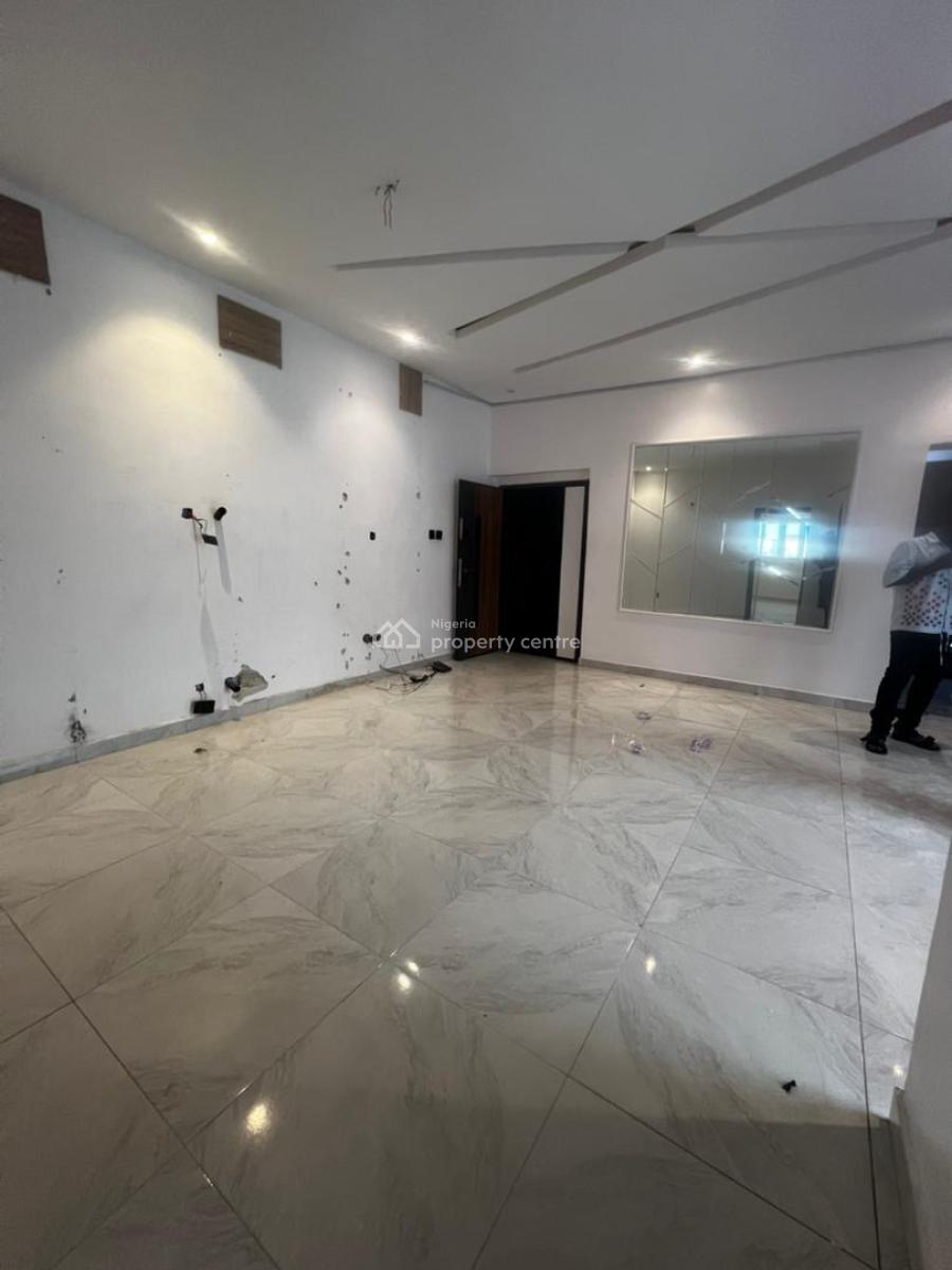 Luxury  Spacious 2 Bedroom Flat, Off Freedom Way Lekki Phase 1, Lekki Phase 1, Lekki, Lagos, Flat / Apartment for Rent