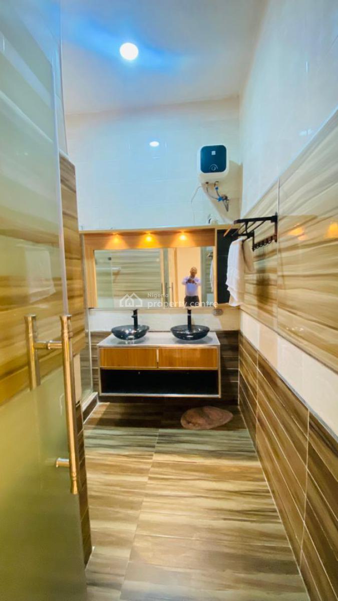 Executive 2 Bedrooms Furnished Apartment, Lekki, Lagos, Flat / Apartment for Rent