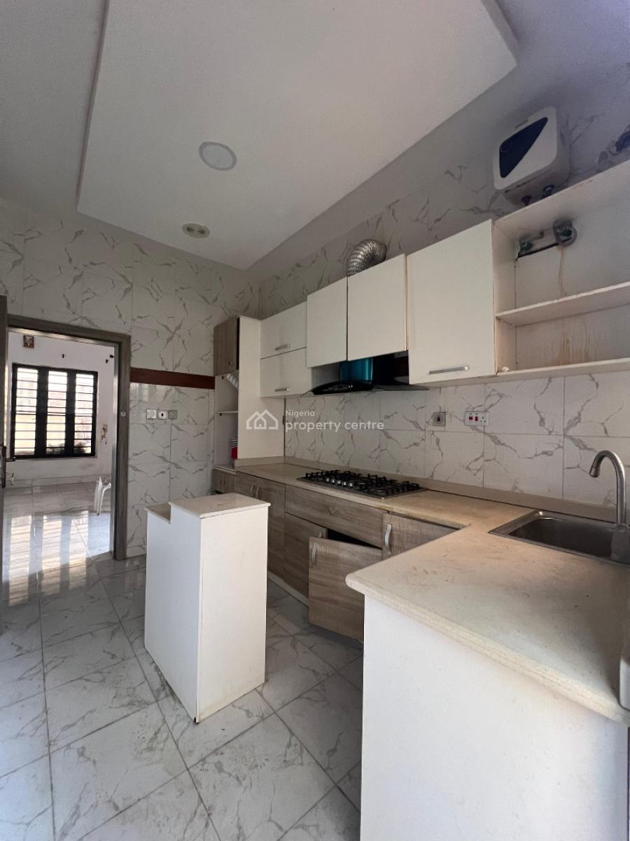 Neat 4 Bedroom Terrace Duplex, Ikota, Lekki, Lagos, Terraced Duplex for Rent