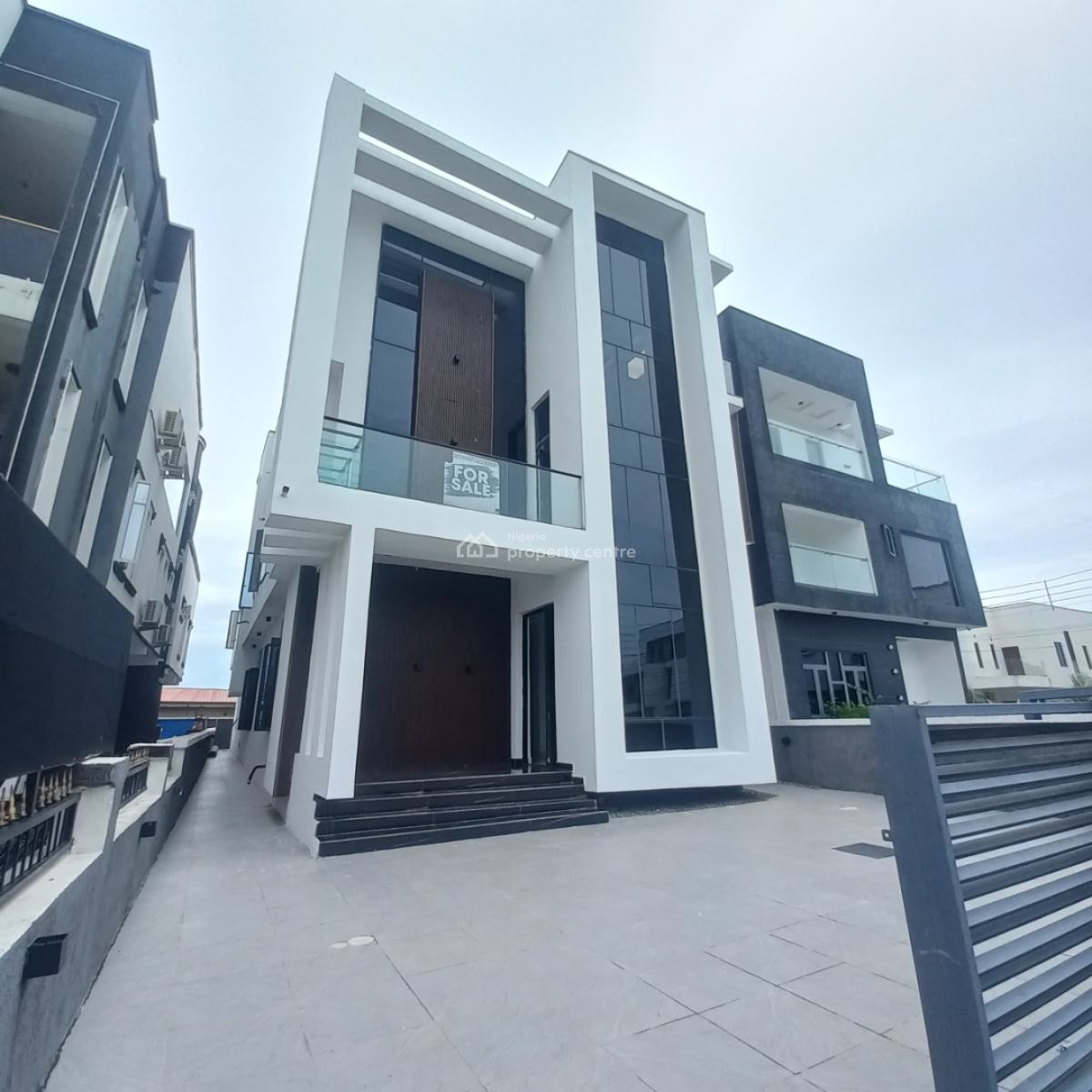 Distress 5 Bedroom Detached Duplex with Pool, Bq on 400sqm, Chevron Toll Gate,orchid Road, Lekki, Lagos, Detached Duplex for Sale