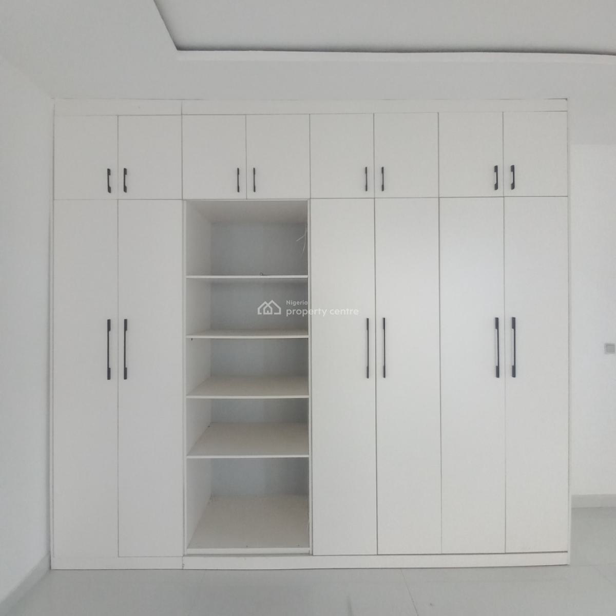 Distress 5 Bedroom Detached Duplex with Pool, Bq on 400sqm, Chevron Toll Gate,orchid Road, Lekki, Lagos, Detached Duplex for Sale