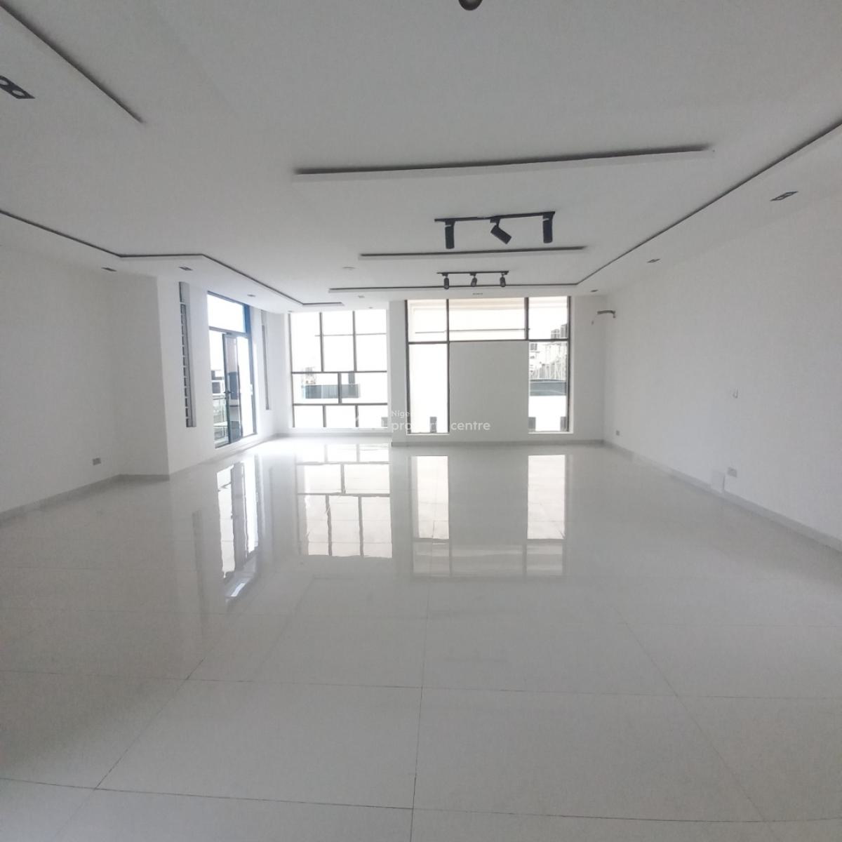 Distress 5 Bedroom Detached Duplex with Pool, Bq on 400sqm, Chevron Toll Gate,orchid Road, Lekki, Lagos, Detached Duplex for Sale