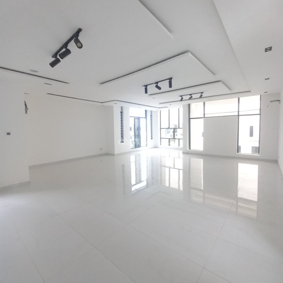 Distress 5 Bedroom Detached Duplex with Pool, Bq on 400sqm, Chevron Toll Gate,orchid Road, Lekki, Lagos, Detached Duplex for Sale