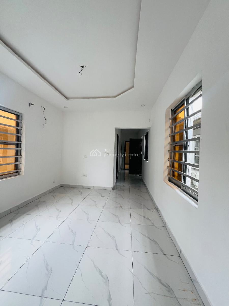 Standard 2bedroom Apartment, Orchid Road, Lekki, Lagos, Flat / Apartment for Rent