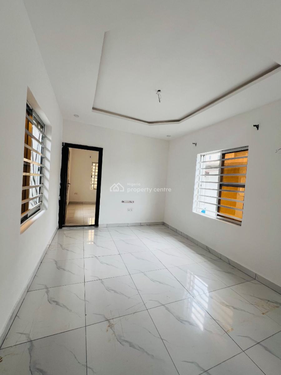 Standard 2bedroom Apartment, Orchid Road, Lekki, Lagos, Flat / Apartment for Rent