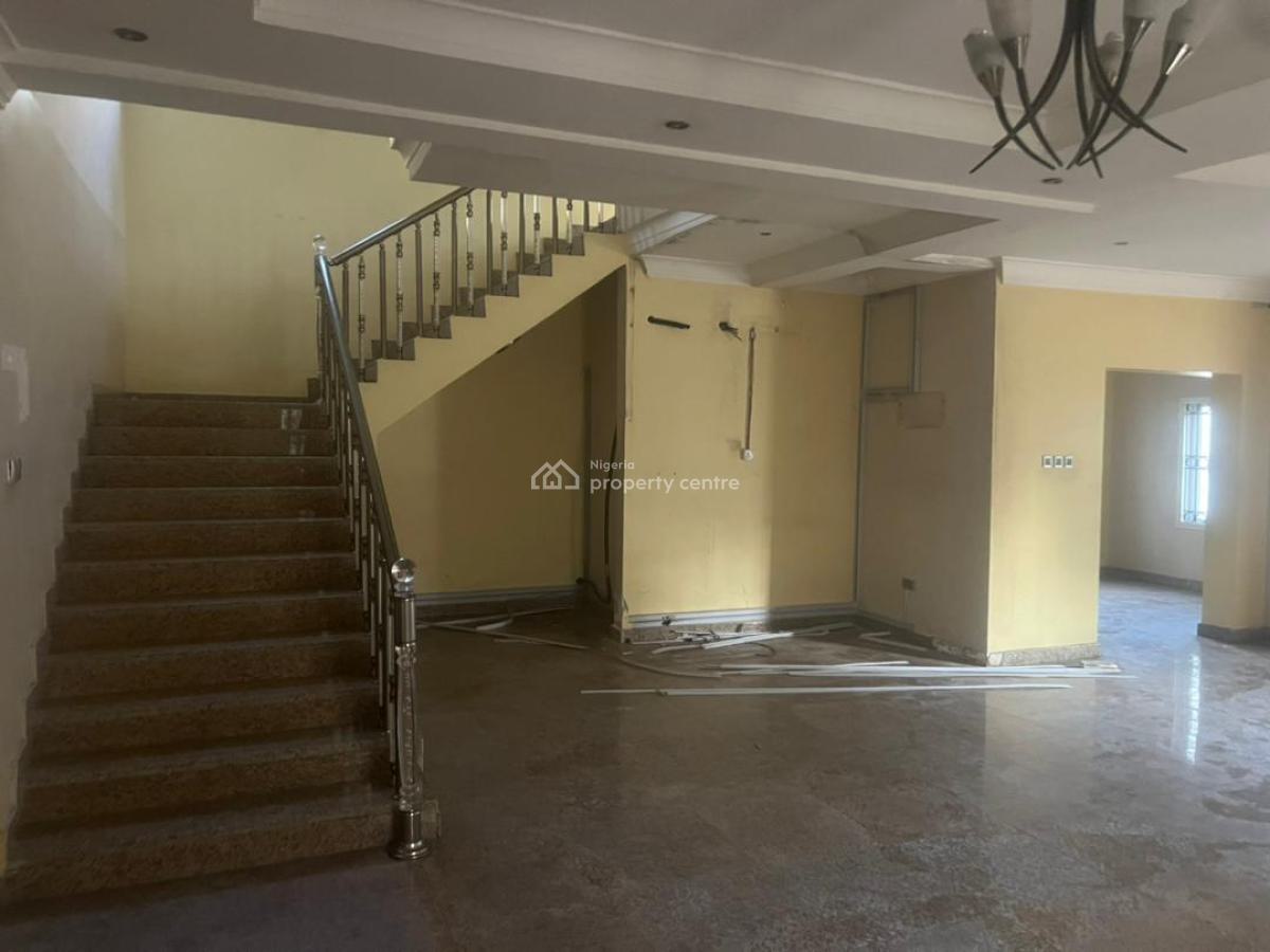 Self Compound 4 Bedroom Fully Detached House with 2 Rooms Bq, Lekki Phase 1, Lekki, Lagos, Detached Duplex for Rent