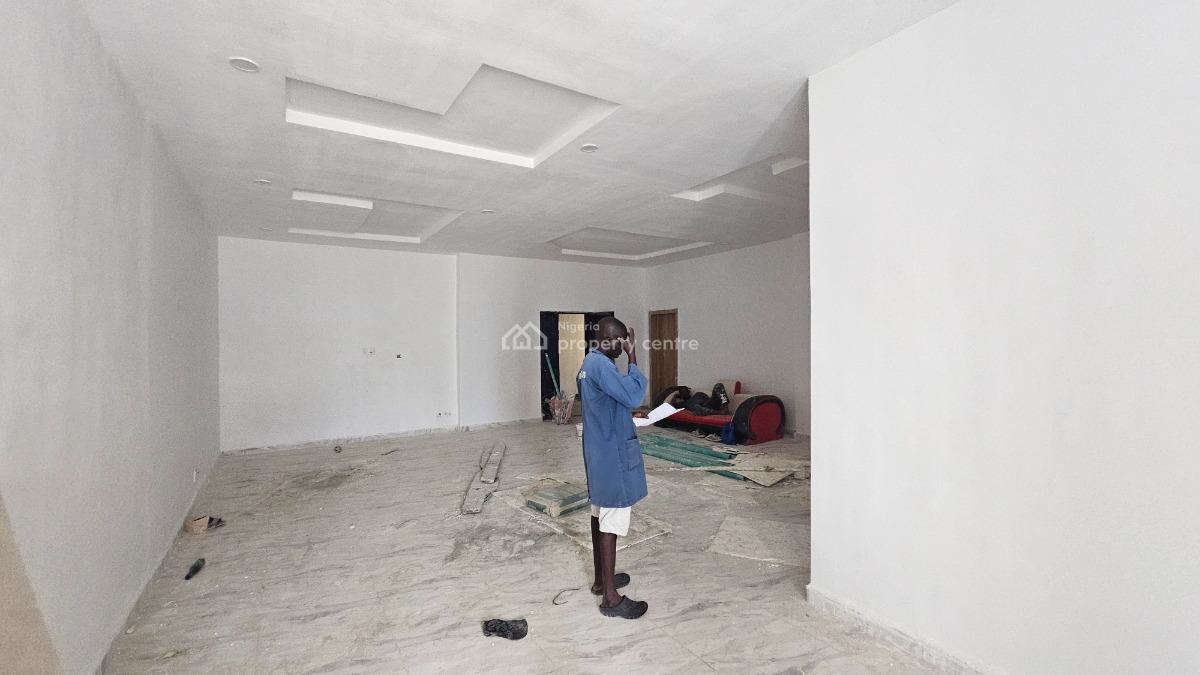 Well Located and Primely Located 700sqm Open Plan Office Space with to, Shogunle, Oshodi, Lagos, Office Space for Rent