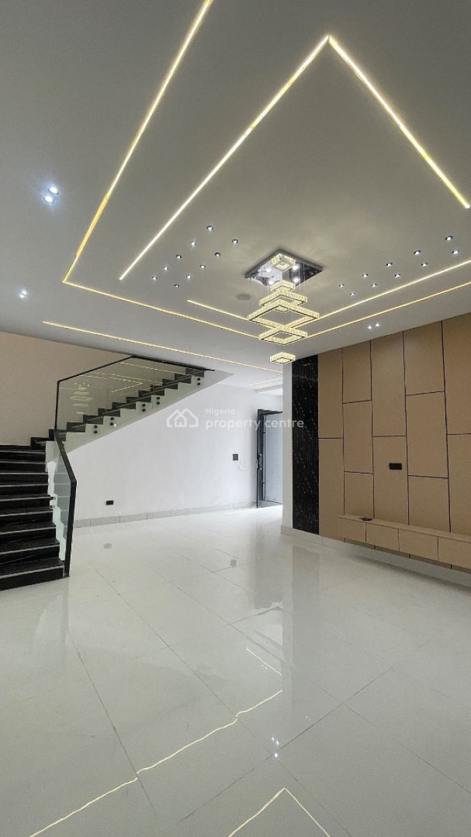 a Massive, Semi Detached  4bdr Luxury Duplex  + Bq in a Calm Estate, in a Calm Estate in Ikota, Ikota, Lekki, Lagos, Semi-detached Duplex for Sale
