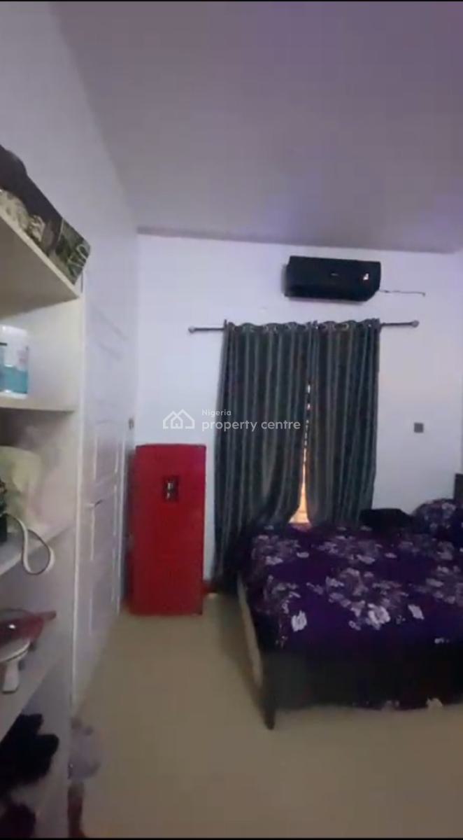 a Room in a Shared Apartment Upstairs Sharing Only Kitchen, Southlake Home Estate Ugochukwu Oji Off Spg Ologolo, Lekki, Lagos, Self Contain (single Rooms) for Rent