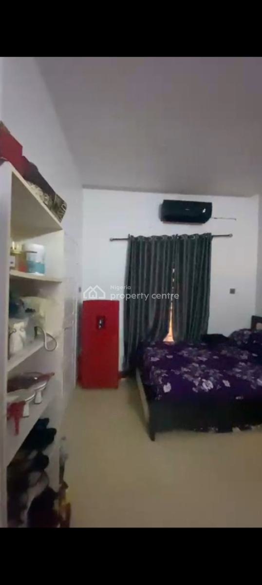 a Room in a Shared Apartment Upstairs Sharing Only Kitchen, Southlake Home Estate Ugochukwu Oji Off Spg Ologolo, Lekki, Lagos, Self Contain (single Rooms) for Rent