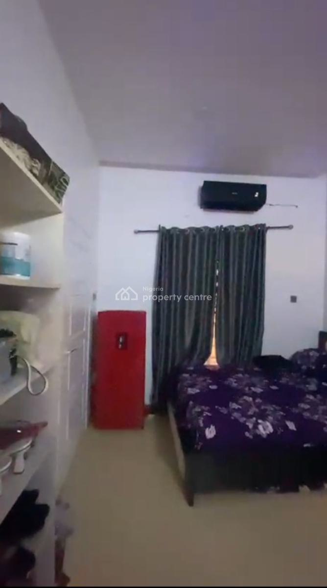 a Room in a Shared Apartment Upstairs Sharing Only Kitchen, Southlake Home Estate Ugochukwu Oji Off Spg Ologolo, Lekki, Lagos, Self Contain (single Rooms) for Rent