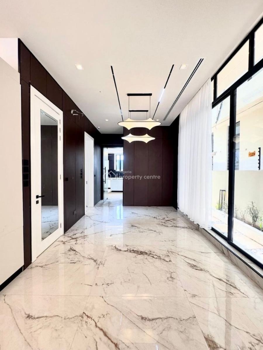 Exquisite 5bedroom Detached Duplex + Bq  with Excellent Facilities, Phase 1, Lekki, Lagos, Detached Duplex for Sale