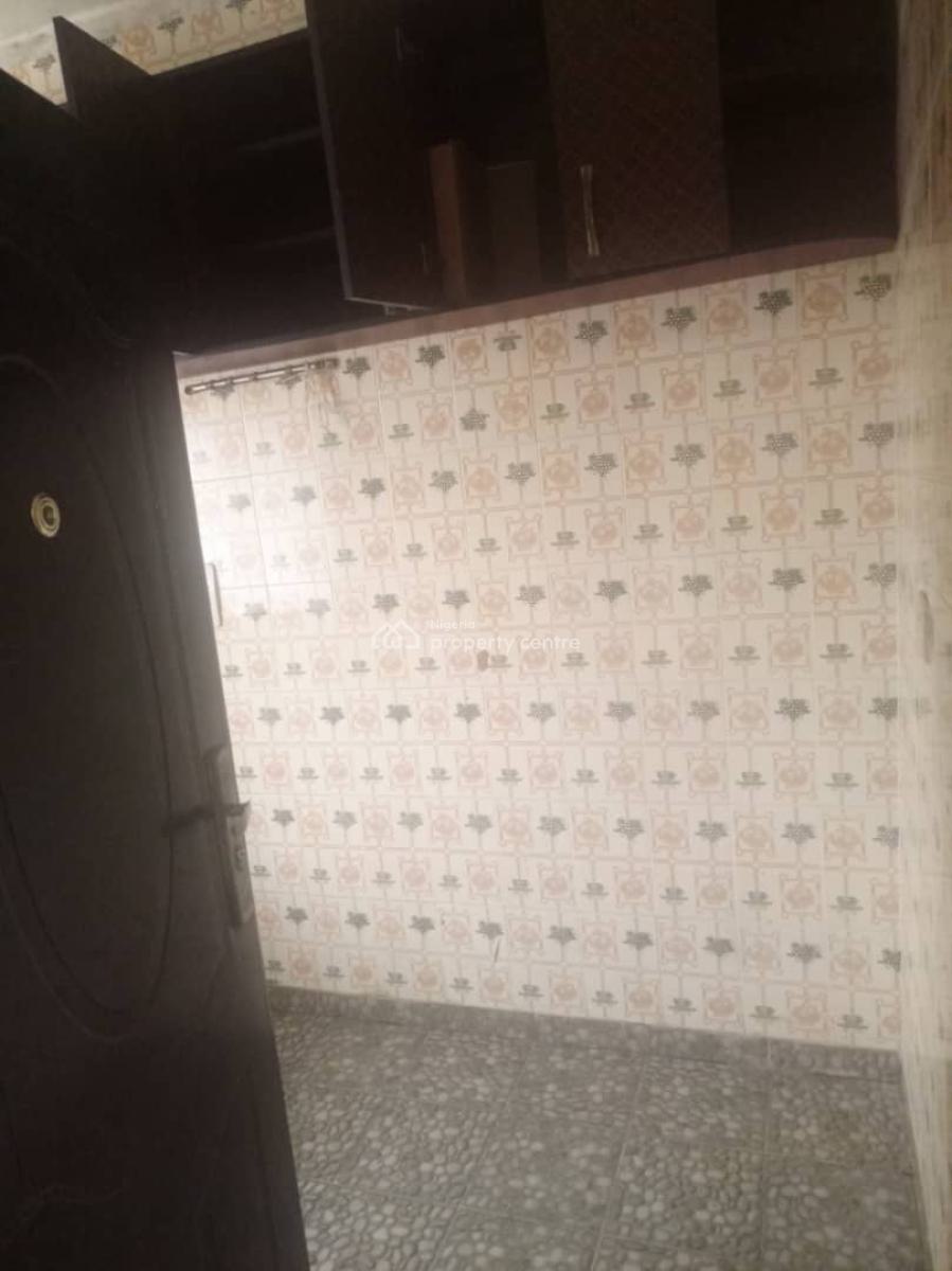 Lovely 2bedroom Flat, Thomas Estate, Ajah, Lagos, Flat / Apartment for Rent