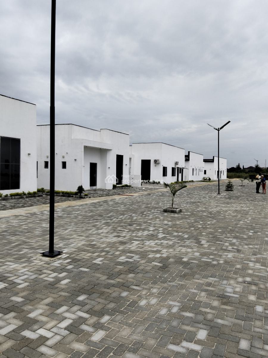 Luxury 3 Bedroom Bungalow with Bq, Civic Residence, Inside Atlantic Nominee By Abraham Adesanya, Ajah, Lagos, Detached Bungalow for Sale