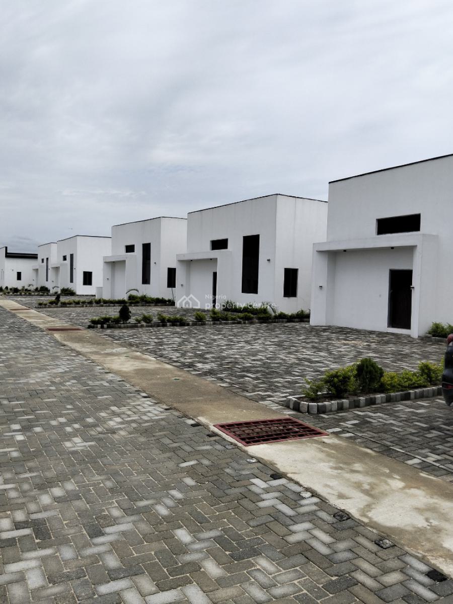 Luxury 3 Bedroom Bungalow with Bq, Civic Residence, Inside Atlantic Nominee By Abraham Adesanya, Ajah, Lagos, Detached Bungalow for Sale