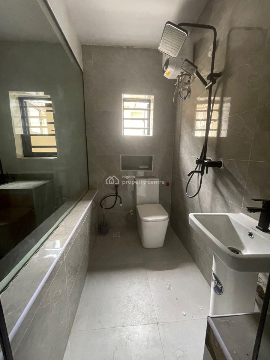 Luxury Studio Apartment (self Contained), Bajulaye, Serene and Gated Community, Yaba, Lagos, Self Contain (single Rooms) for Sale