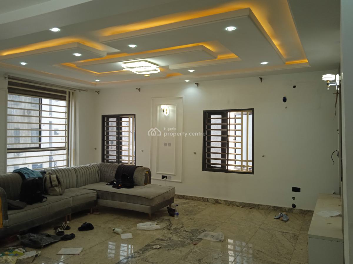 Luxury 3 Bedroom Terrace in an Estate, Dawaki Opp. Galadima, Dawaki, Gwarinpa, Abuja, Terraced Duplex for Rent