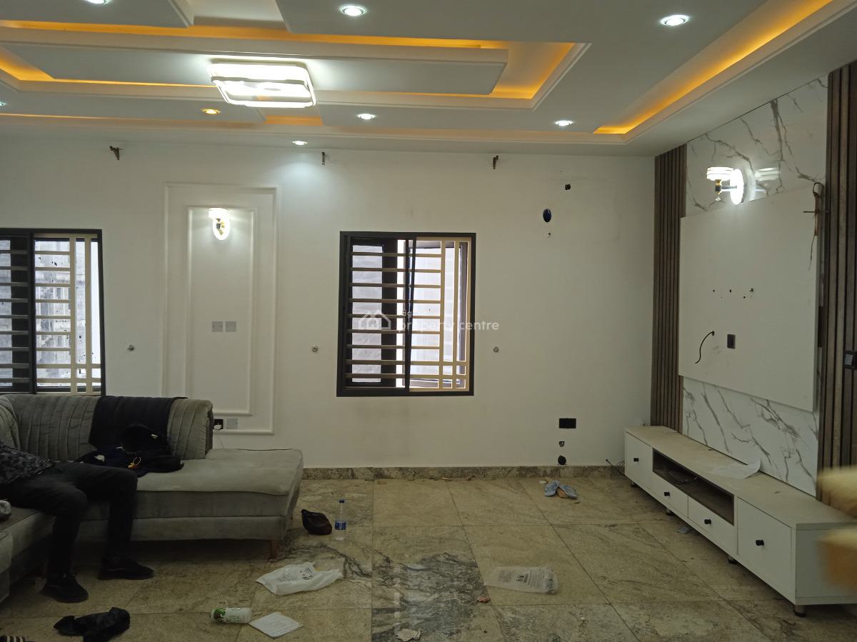 Luxury 3 Bedroom Terrace in an Estate, Dawaki Opp. Galadima, Dawaki, Gwarinpa, Abuja, Terraced Duplex for Rent