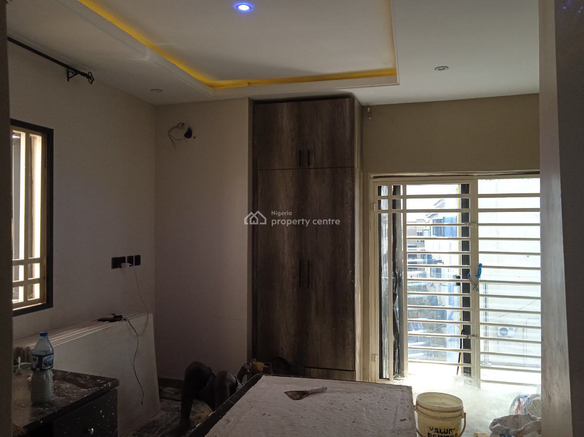 Luxury 3 Bedroom Terrace in an Estate, Dawaki Opp. Galadima, Dawaki, Gwarinpa, Abuja, Terraced Duplex for Rent