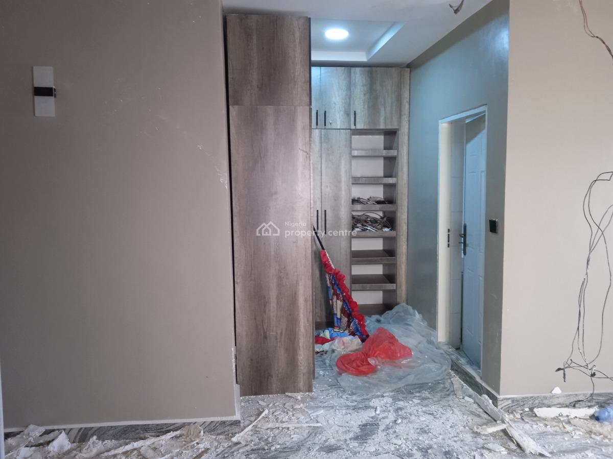 Luxury 3 Bedroom Terrace in an Estate, Dawaki Opp. Galadima, Dawaki, Gwarinpa, Abuja, Terraced Duplex for Rent